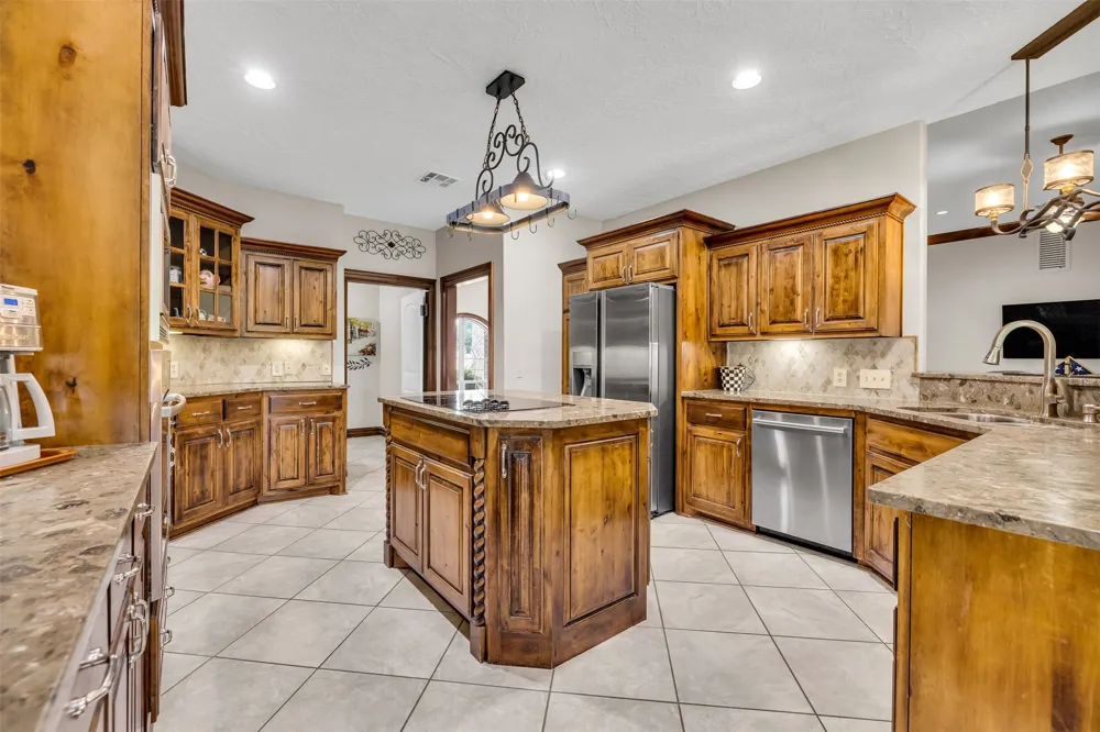 27318 E 758 ROAD Wagoner, OK 74467