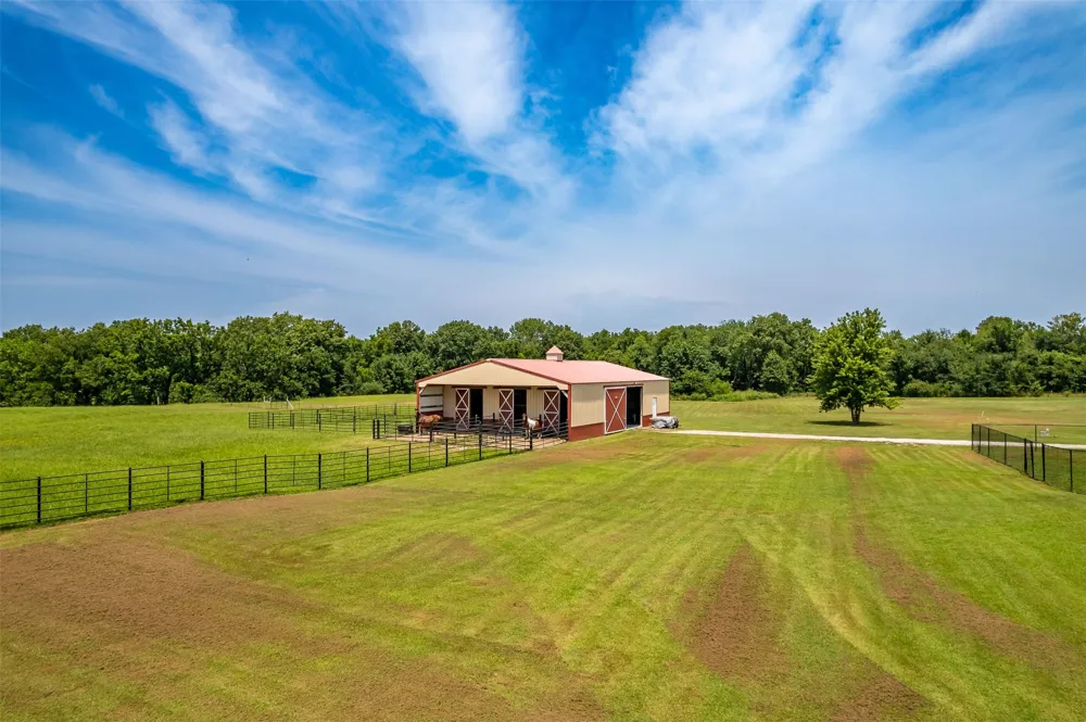 27318 E 758 ROAD Wagoner, OK 74467