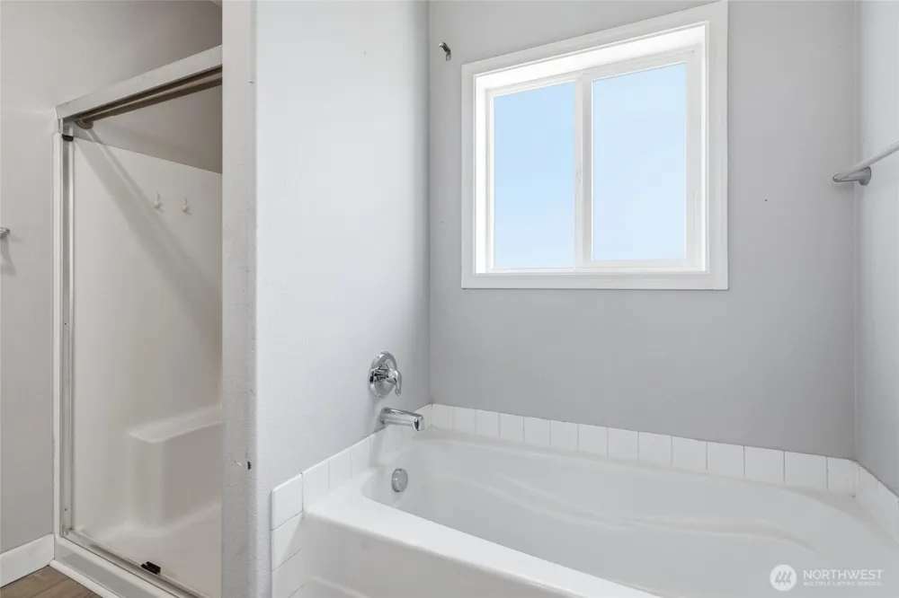 8600 NE 90th Place Vancouver, WA 98662