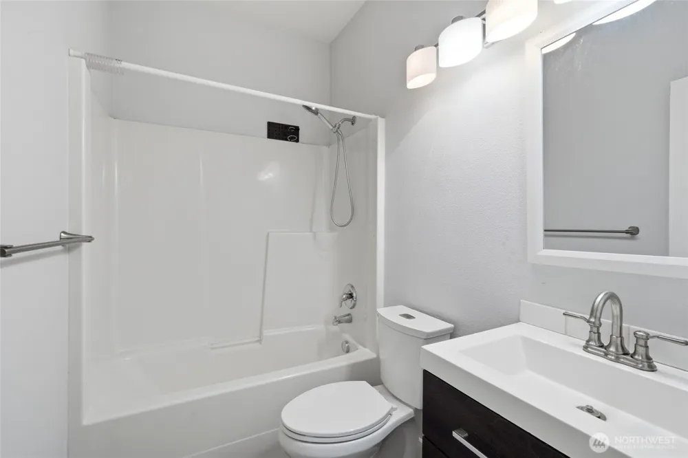 8600 NE 90th Place Vancouver, WA 98662