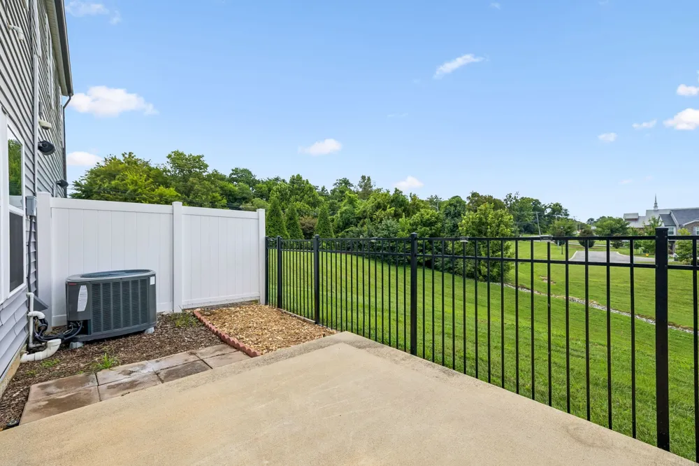 523 Stovall Ln Columbia, TN 38401