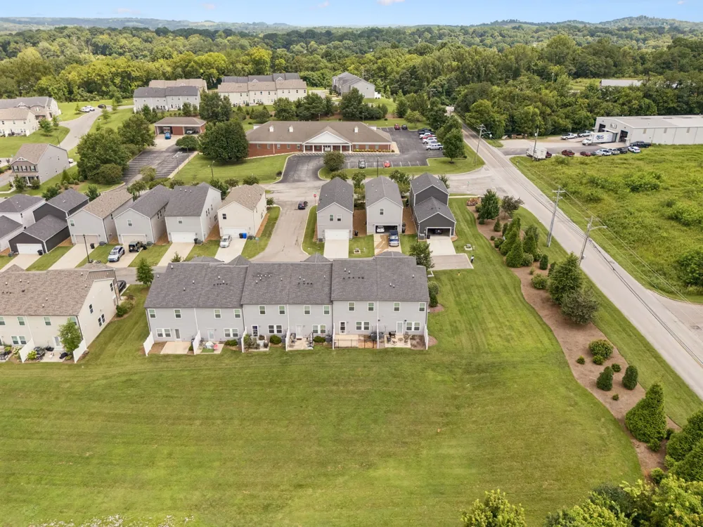 523 Stovall Ln Columbia, TN 38401