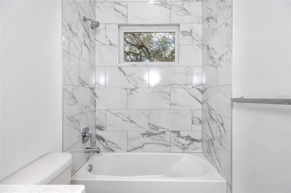915 E 15TH AVENUE #2 Tampa, FL 33605