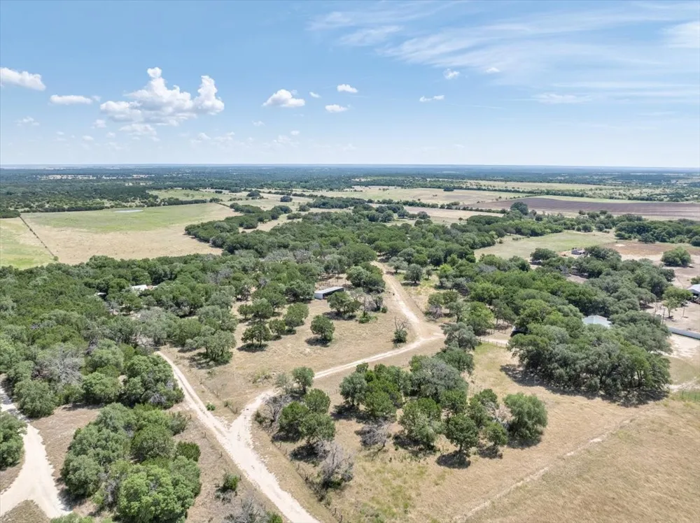 310 County Road 92 Purmela, TX 76566