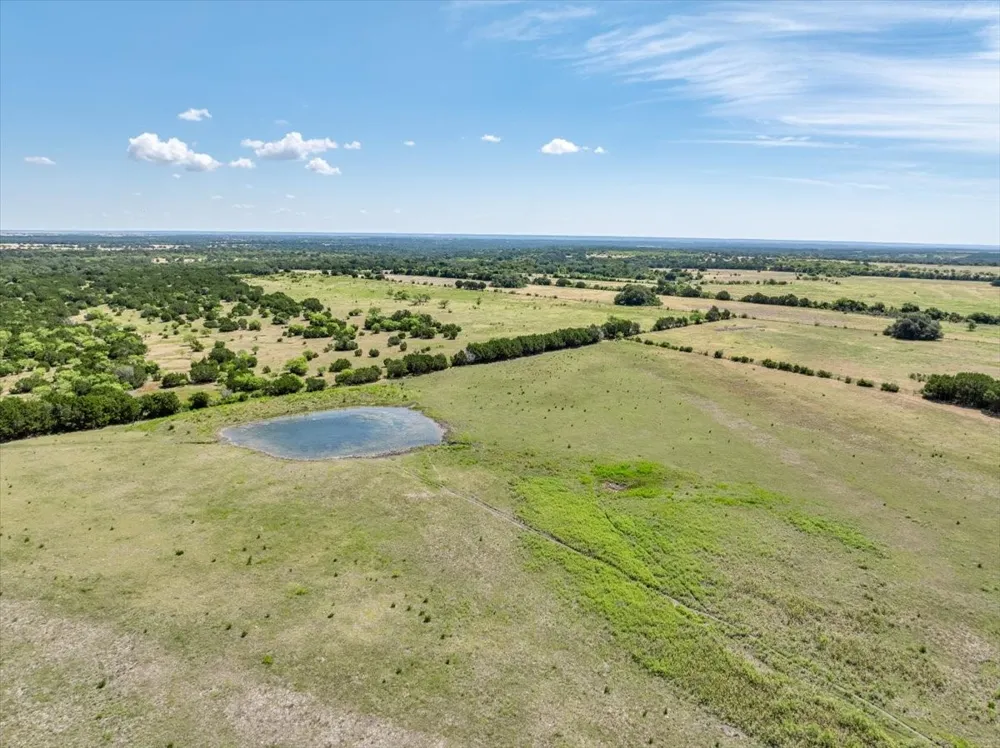 310 County Road 92 Purmela, TX 76566
