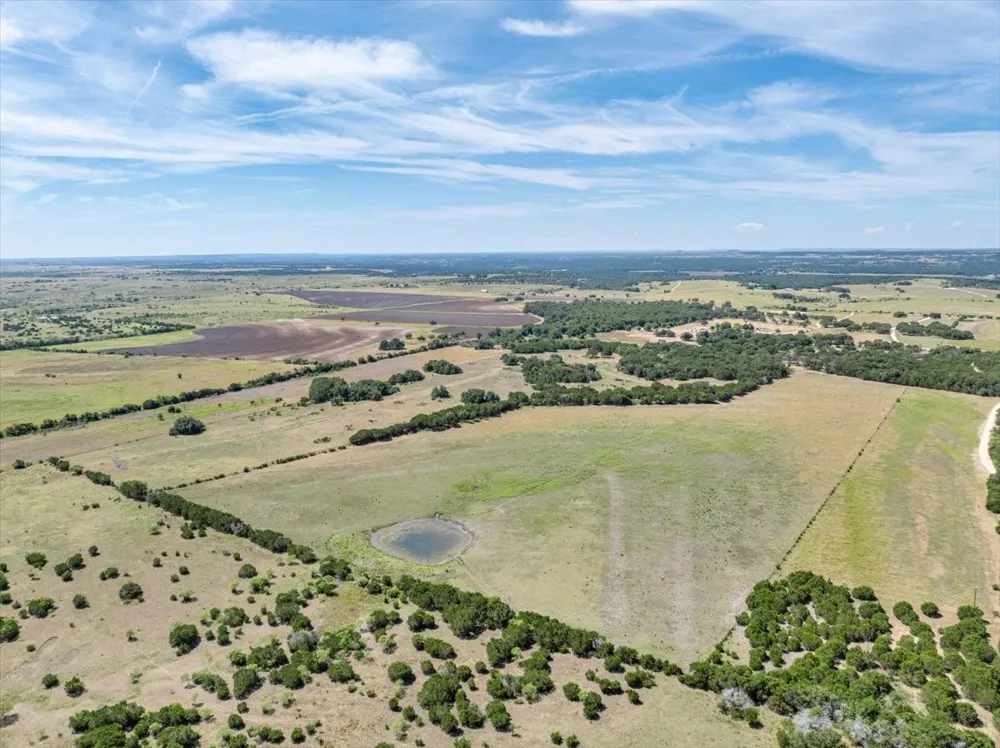 310 County Road 92 Purmela, TX 76566