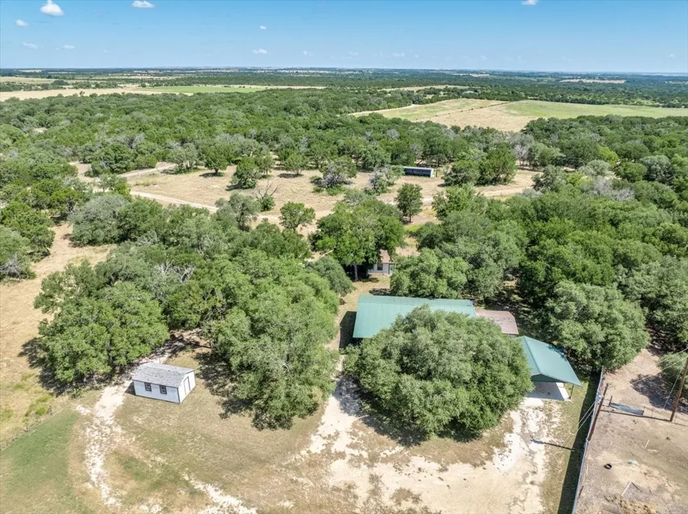 310 County Road 92 Purmela, TX 76566