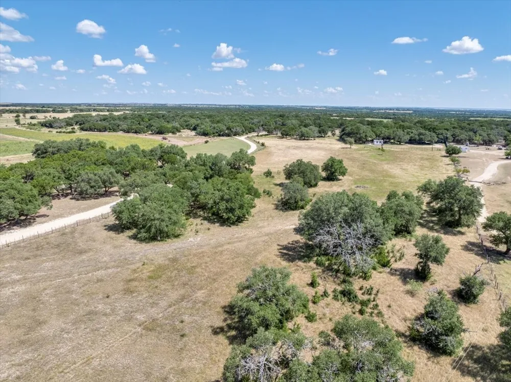 310 County Road 92 Purmela, TX 76566