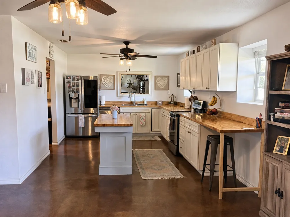 636 PRIVATE ROAD 4691 Baird, TX 79504