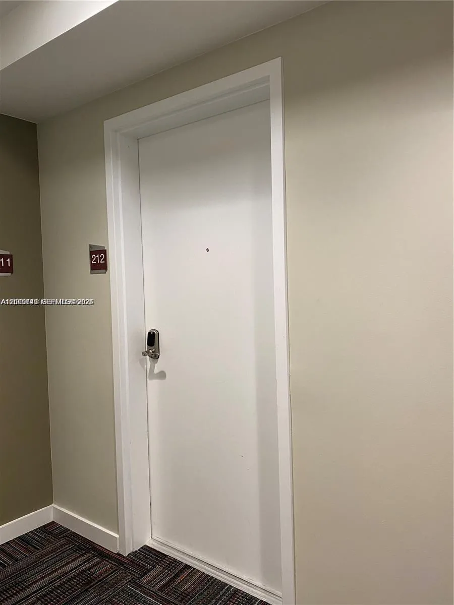 7875 NW 107th Ave #212 Doral, FL 33178