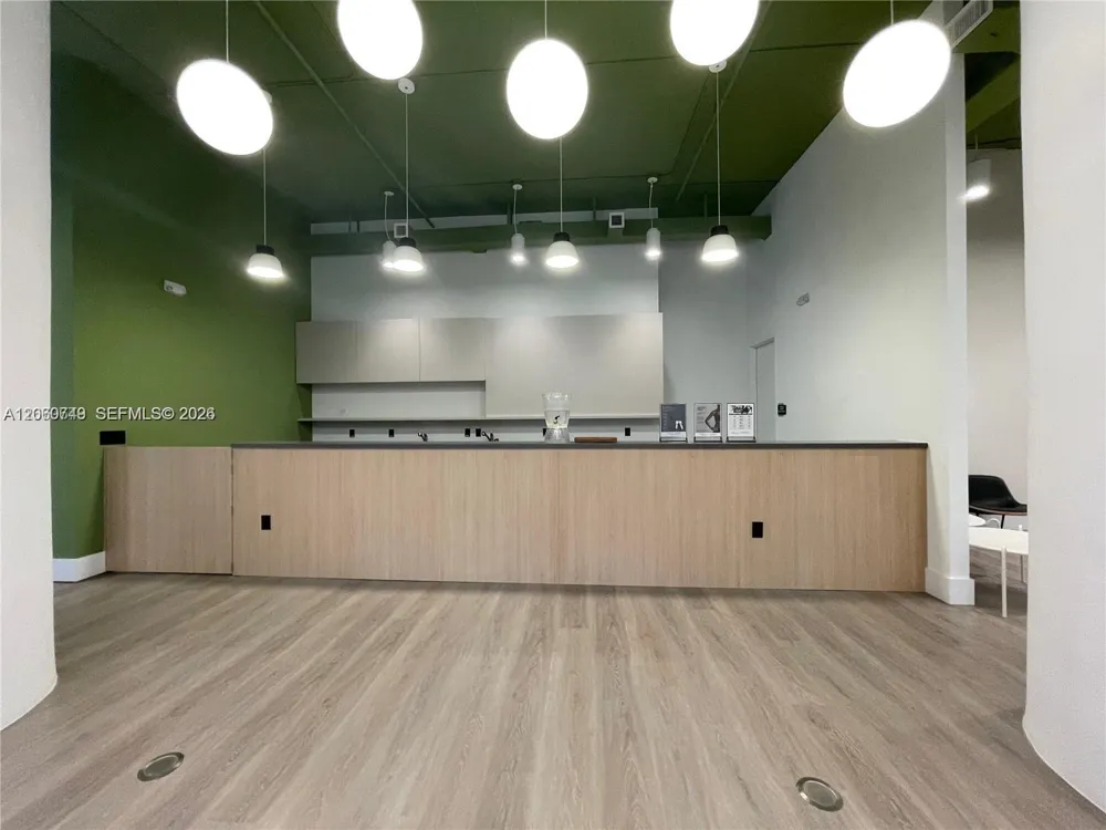 7875 NW 107th Ave #212 Doral, FL 33178