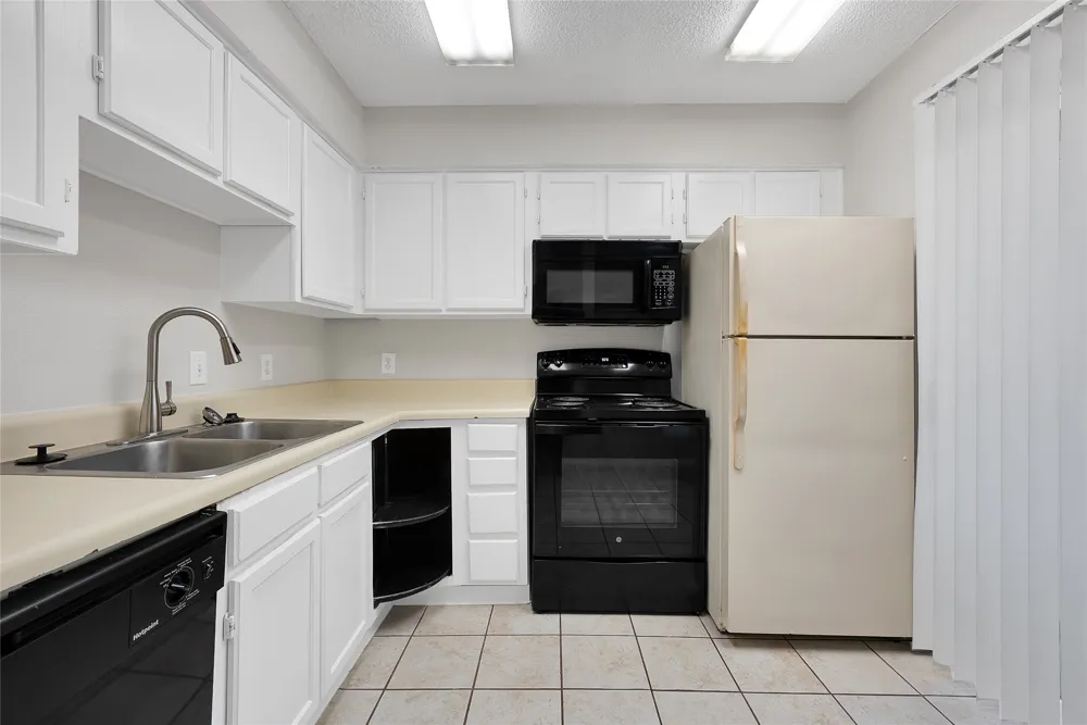 4748 Old Bent Tree Lane #803 Dallas, TX 75287