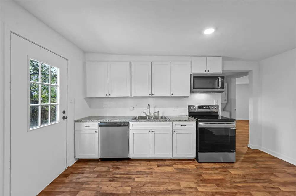 105 Short Street Farmersville, TX 75442