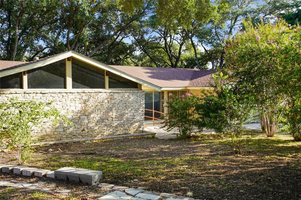 6118 Windy Forest San Antonio, TX 78239