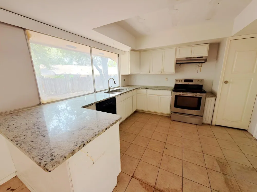 6118 Windy Forest San Antonio, TX 78239