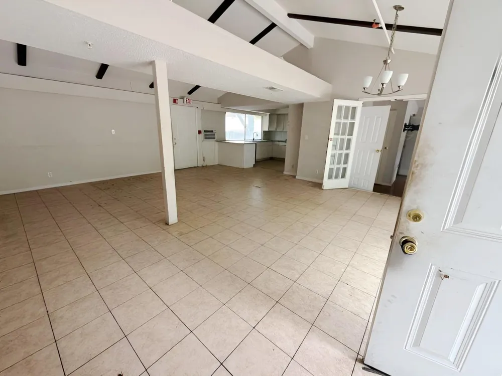 6118 Windy Forest San Antonio, TX 78239