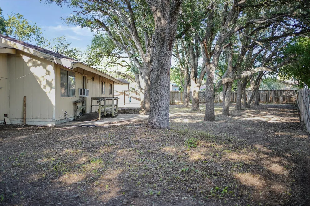 6118 Windy Forest San Antonio, TX 78239