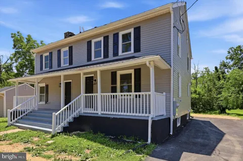 28 E MAIN STREET