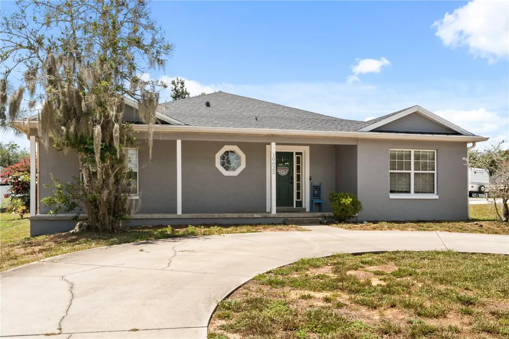 10022 CAROLE PLACE Leesburg, FL 34788