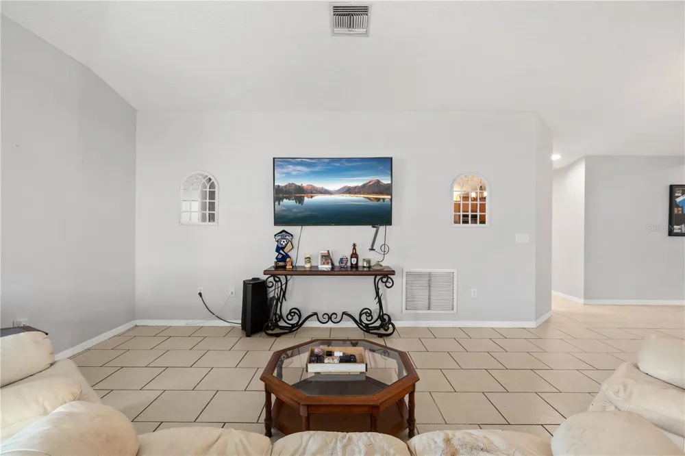 10022 CAROLE PLACE Leesburg, FL 34788