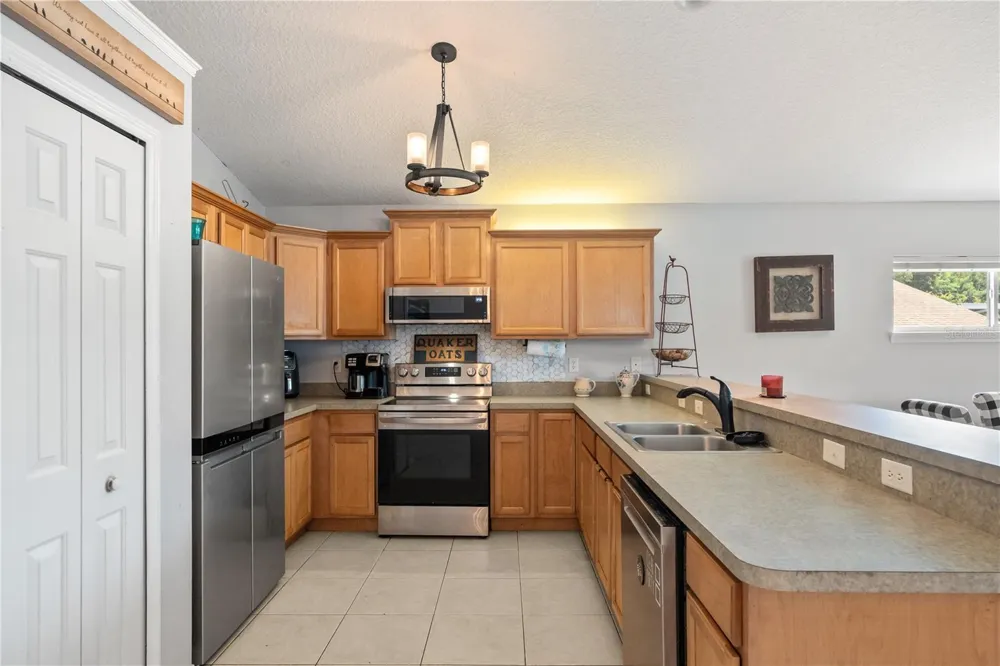 10022 CAROLE PLACE Leesburg, FL 34788