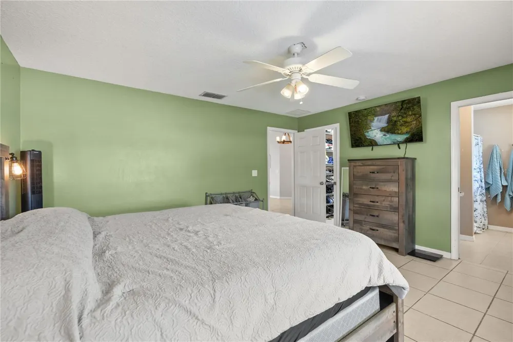 10022 CAROLE PLACE Leesburg, FL 34788