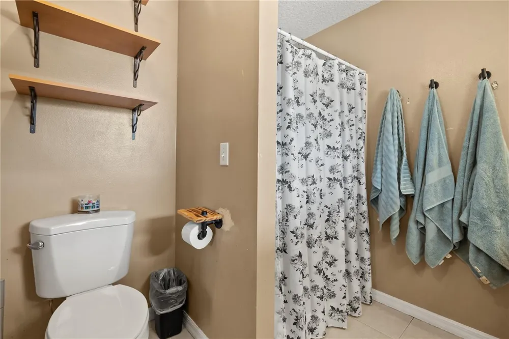 10022 CAROLE PLACE Leesburg, FL 34788