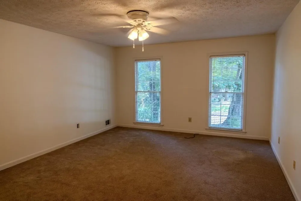 2858 Livsey Drive Tucker, GA 30084