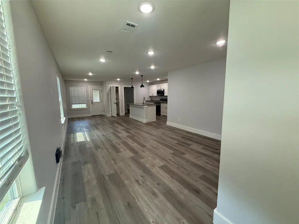 420 E 5th Street Bonham, TX 75418