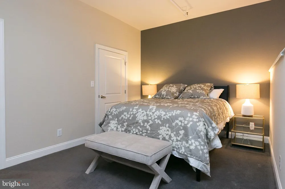 519 W PRATT STREET #1BR Baltimore, MD 21201