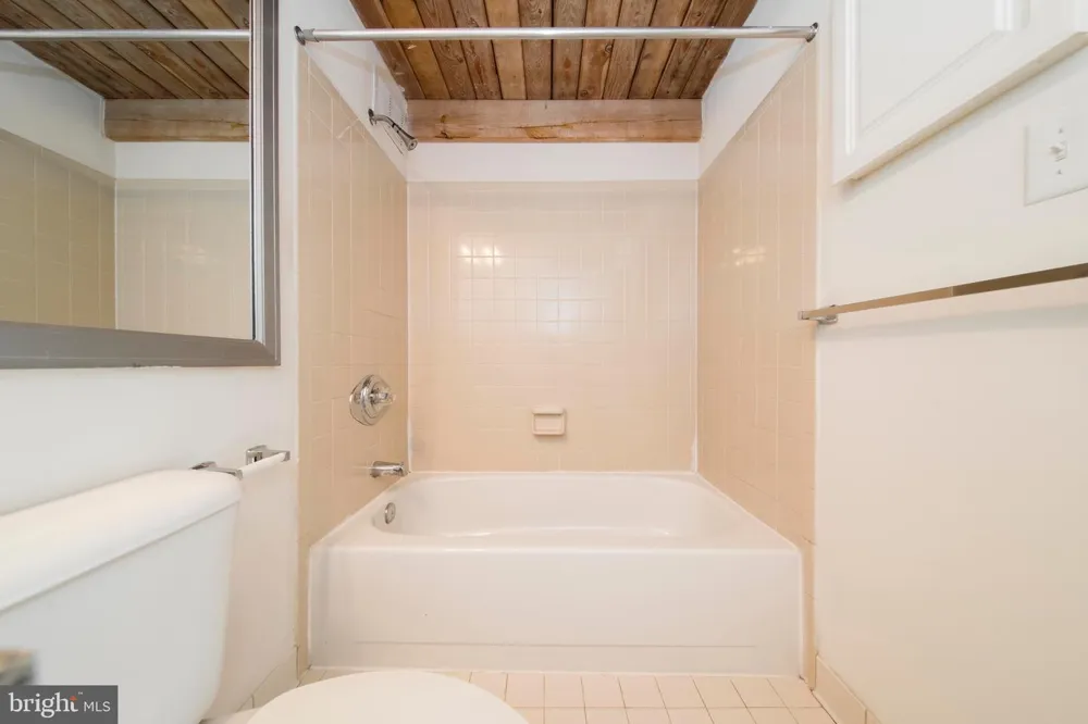 519 W PRATT STREET #1BR Baltimore, MD 21201