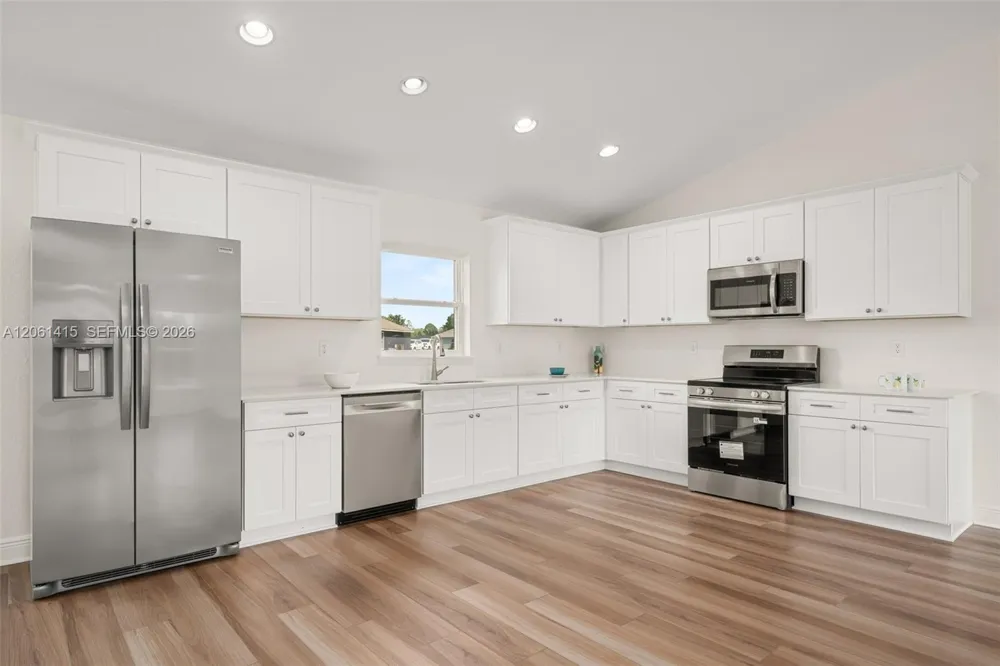 5826 Cortez Blvd. Sebring, FL 33872