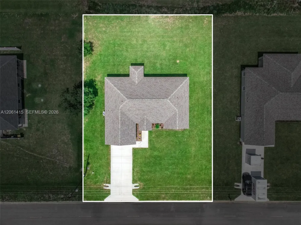 5826 Cortez Blvd. Sebring, FL 33872