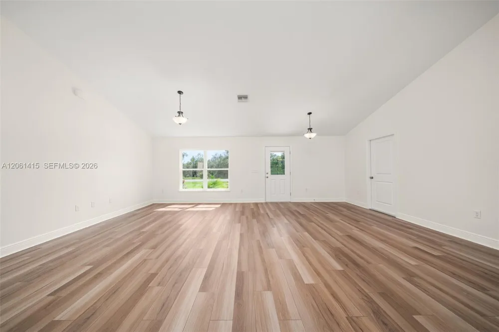 5826 Cortez Blvd. Sebring, FL 33872