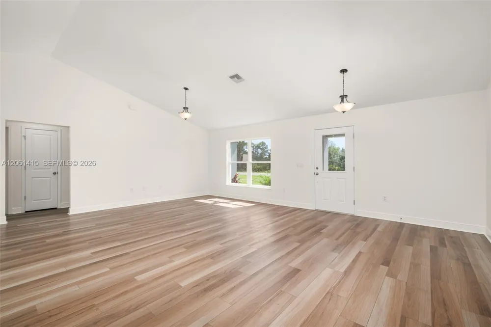 5826 Cortez Blvd. Sebring, FL 33872
