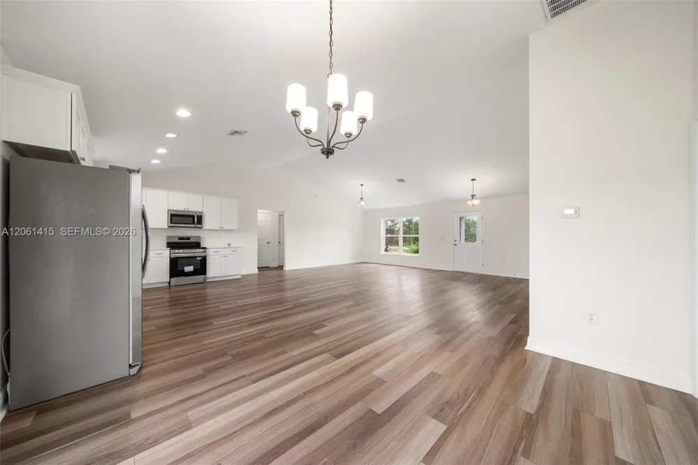 5826 Cortez Blvd. Sebring, FL 33872