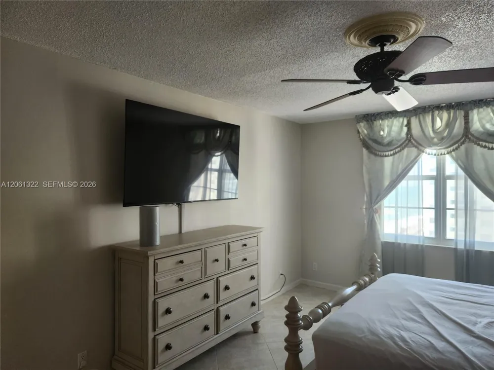 3725 S Ocean Dr #1108 Hollywood, FL 33019