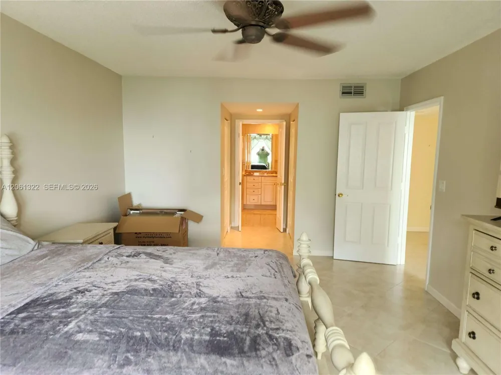 3725 S Ocean Dr #1108 Hollywood, FL 33019
