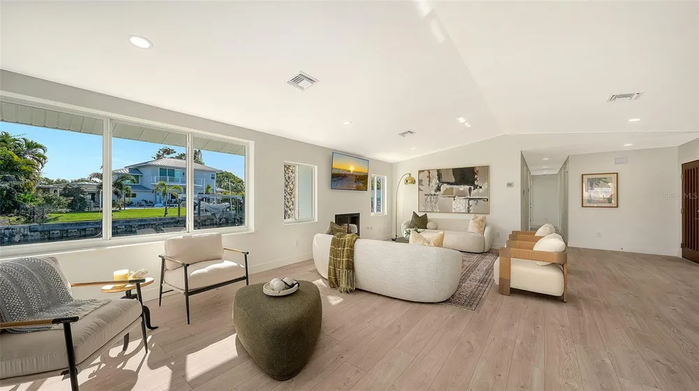 339 TREASURE BOAT WAY Sarasota, FL 34242