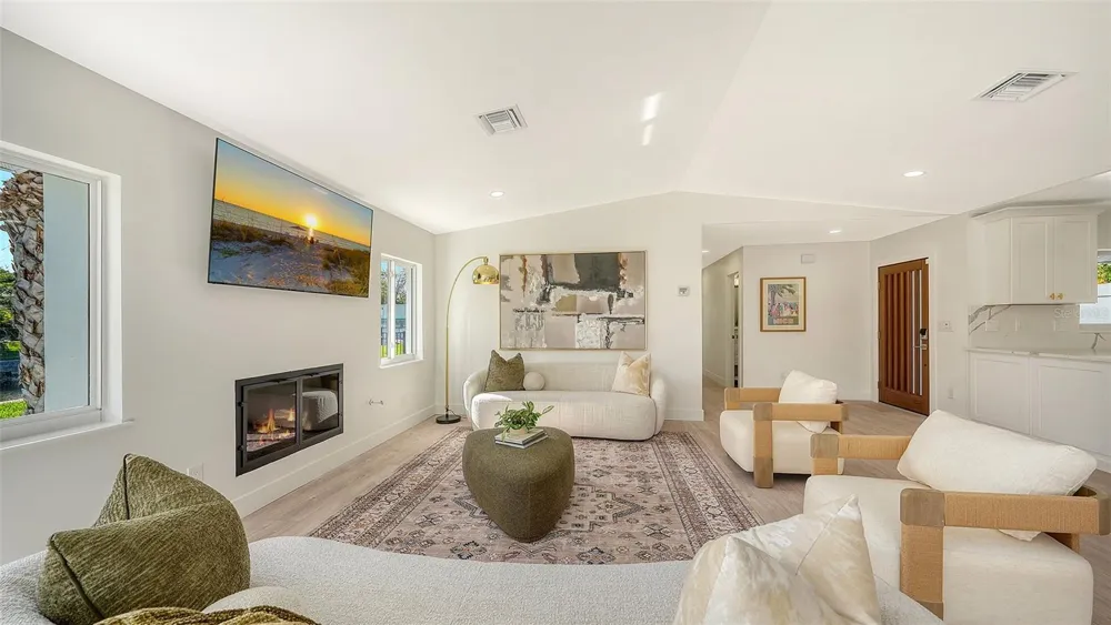 339 TREASURE BOAT WAY Sarasota, FL 34242
