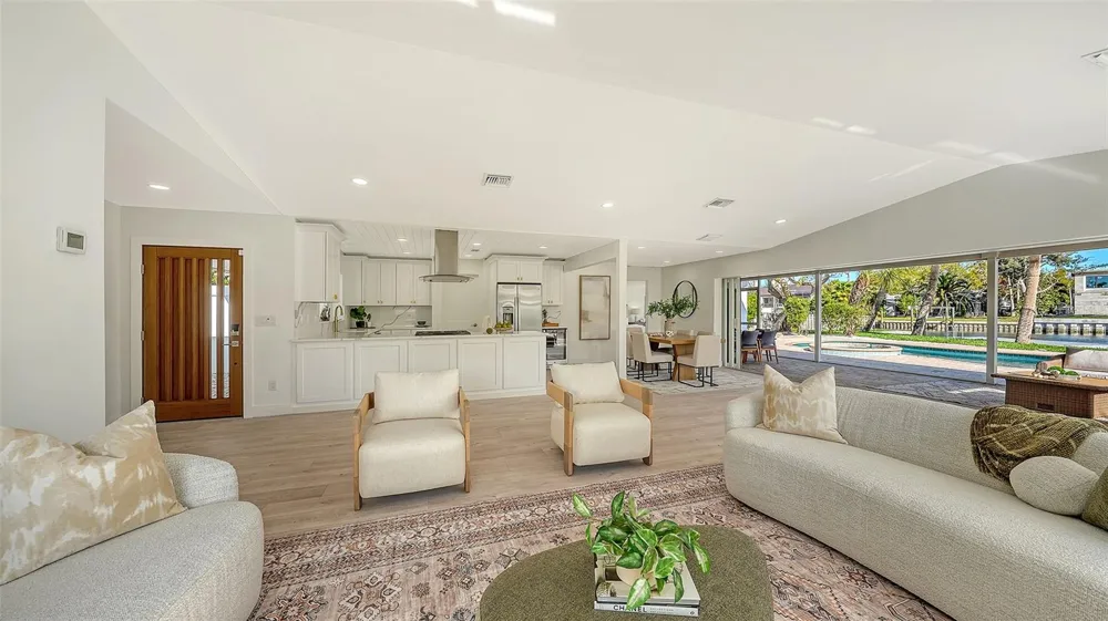 339 TREASURE BOAT WAY Sarasota, FL 34242