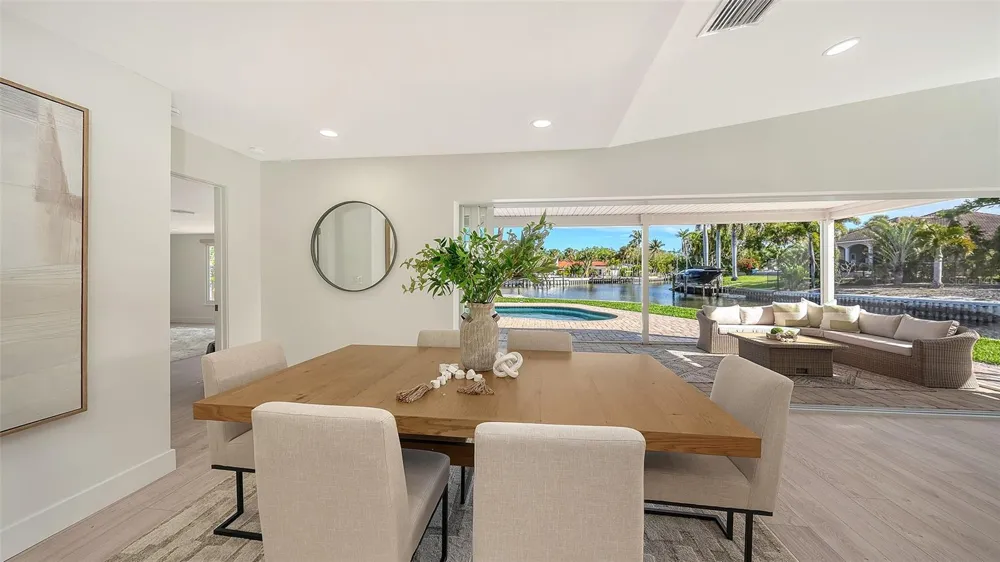 339 TREASURE BOAT WAY Sarasota, FL 34242