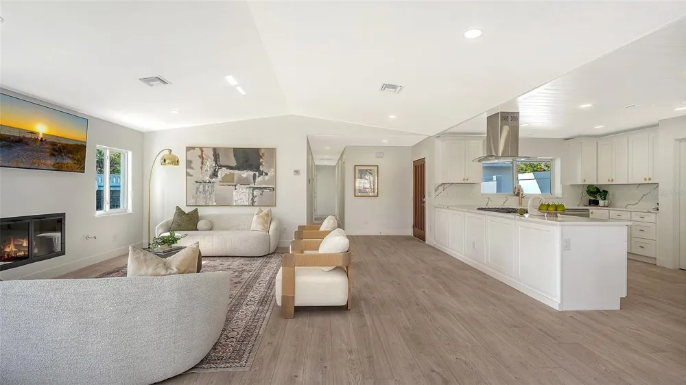339 TREASURE BOAT WAY Sarasota, FL 34242