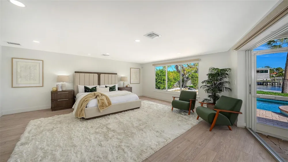 339 TREASURE BOAT WAY Sarasota, FL 34242