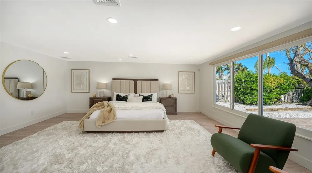 339 TREASURE BOAT WAY Sarasota, FL 34242
