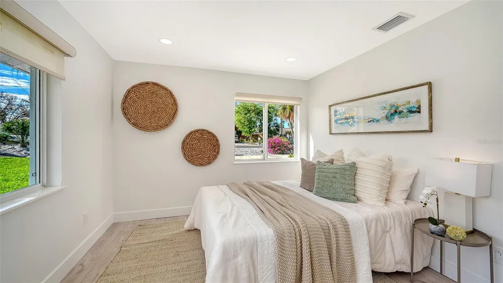 339 TREASURE BOAT WAY Sarasota, FL 34242