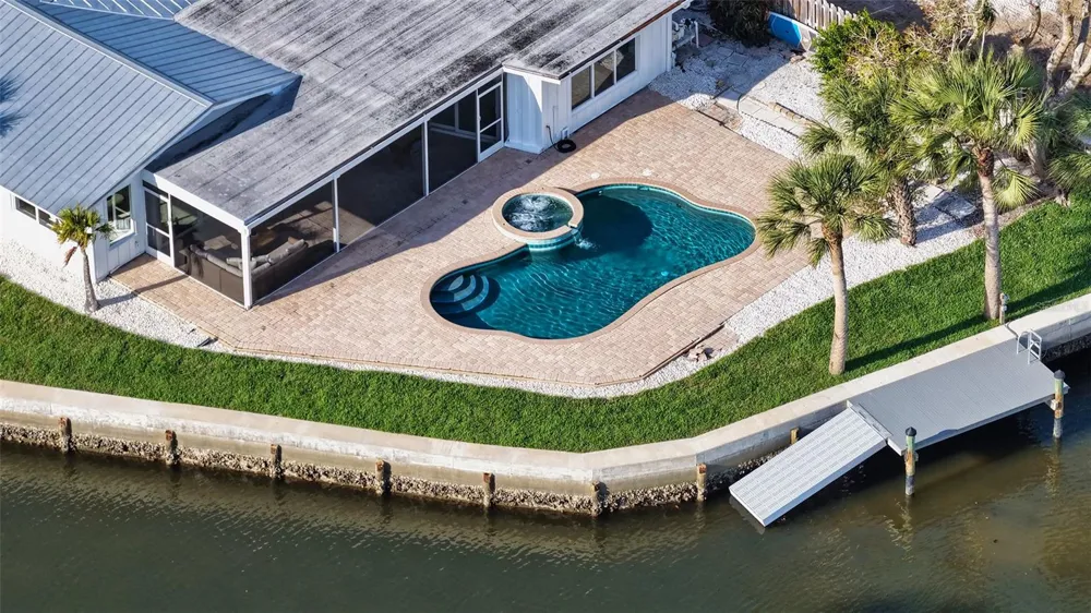 339 TREASURE BOAT WAY Sarasota, FL 34242