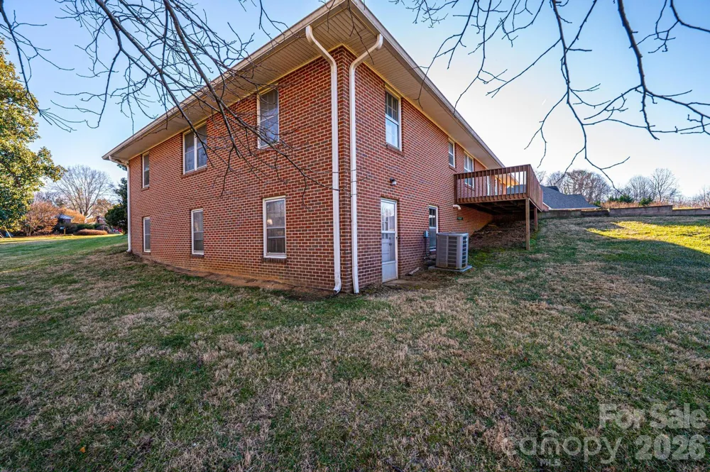 620 Diamondhead Drive NE Lenoir, NC 28645