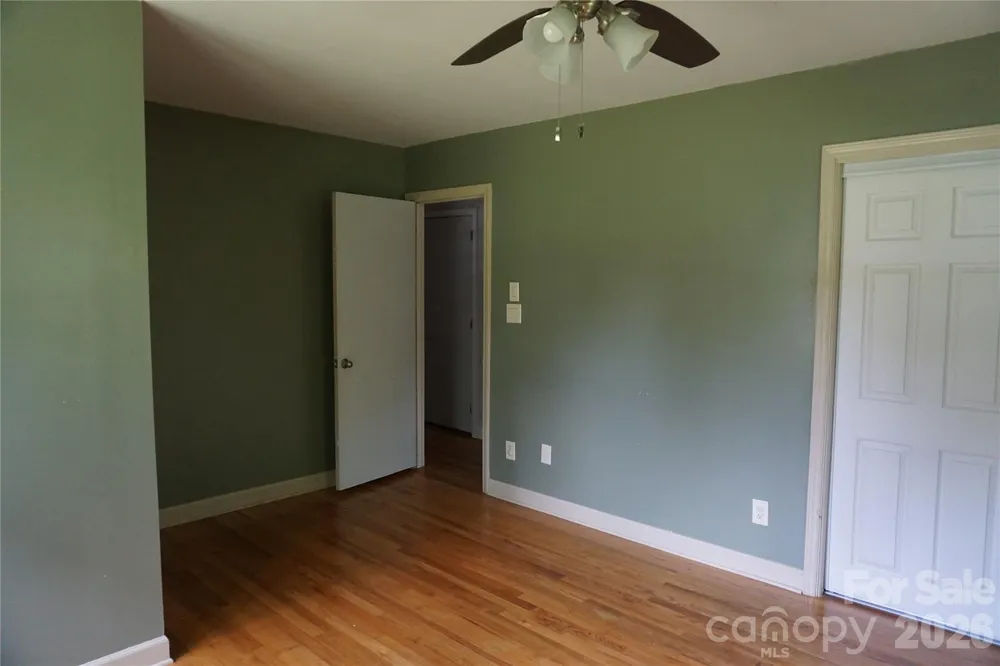 620 Diamondhead Drive NE Lenoir, NC 28645