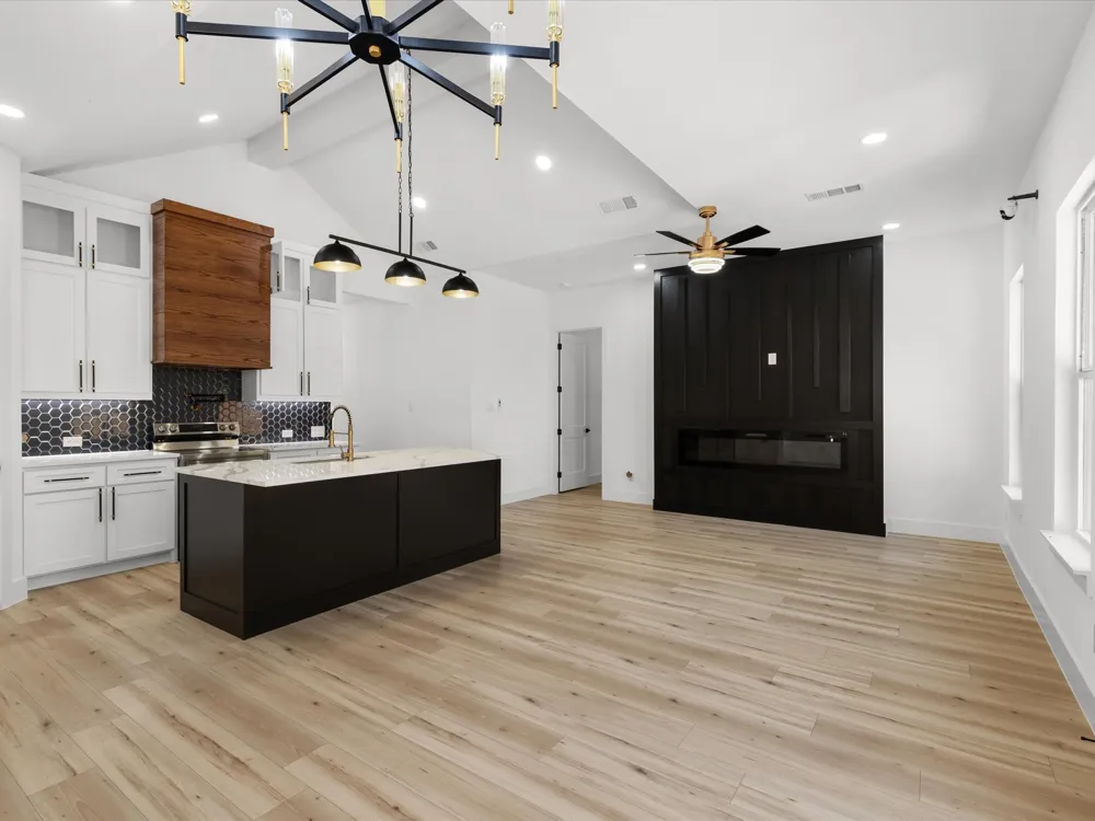 4233 Avenue H Fort Worth, TX 76105